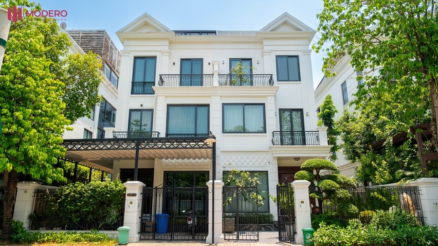 Rèm biệt thự Vinhomes Riverside – Giải pháp hoàn thiện không gian sống sang trọng và đẳng cấp