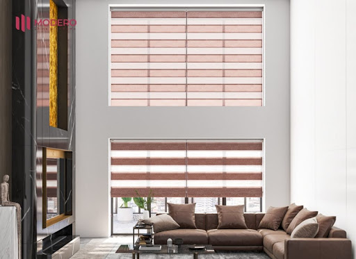Sự đa dạng màu sắc, hoa văn giúp mành cầu vồng roman được nhiều gia chủ lựa chọn.